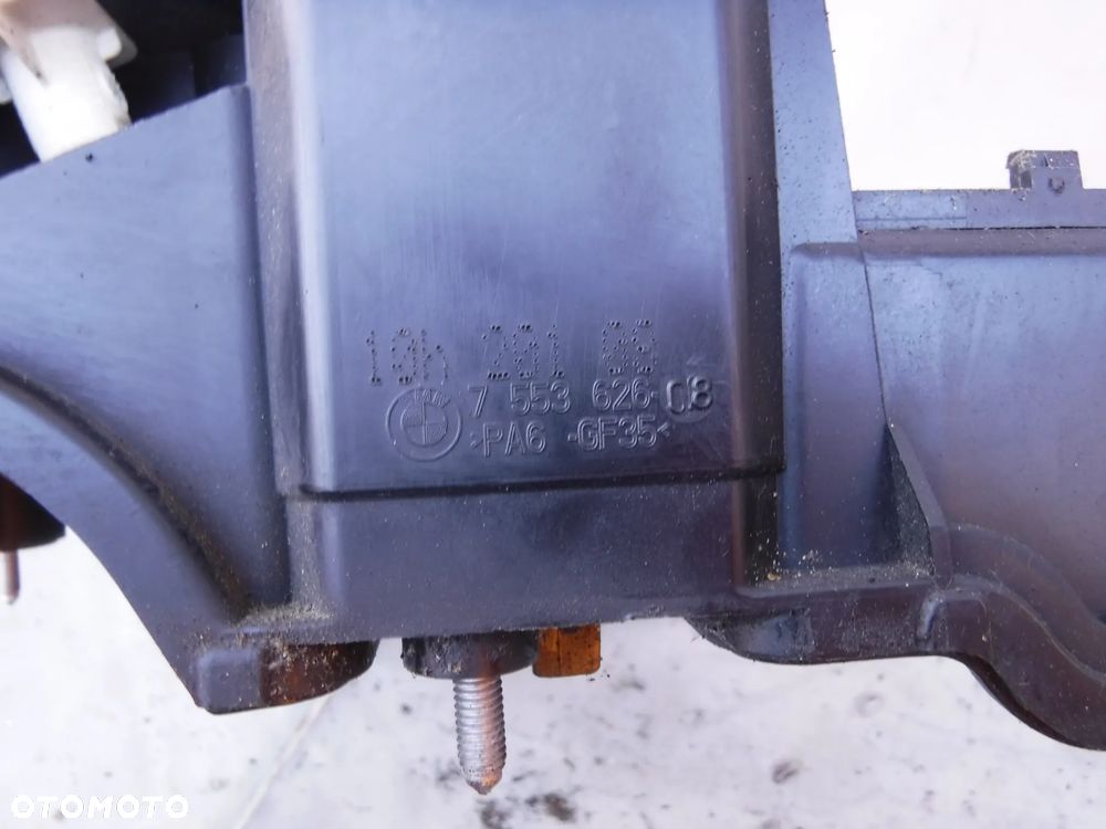 BMW E60 E61 E81 E82 E87 E88 E90 E91 E92 E93 N43 POKRYWA ZAWORÓW 7553626 - 2