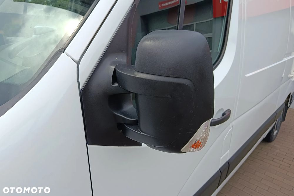 Renault Master III L2H2 - 18