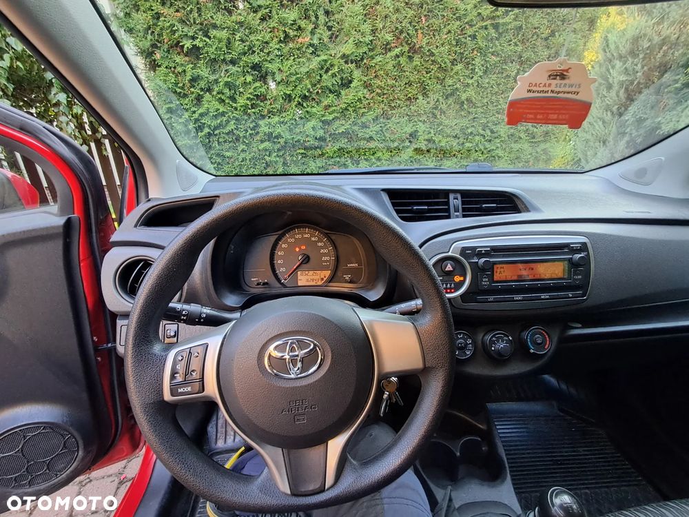 Toyota Yaris 1.33 Luna - 10