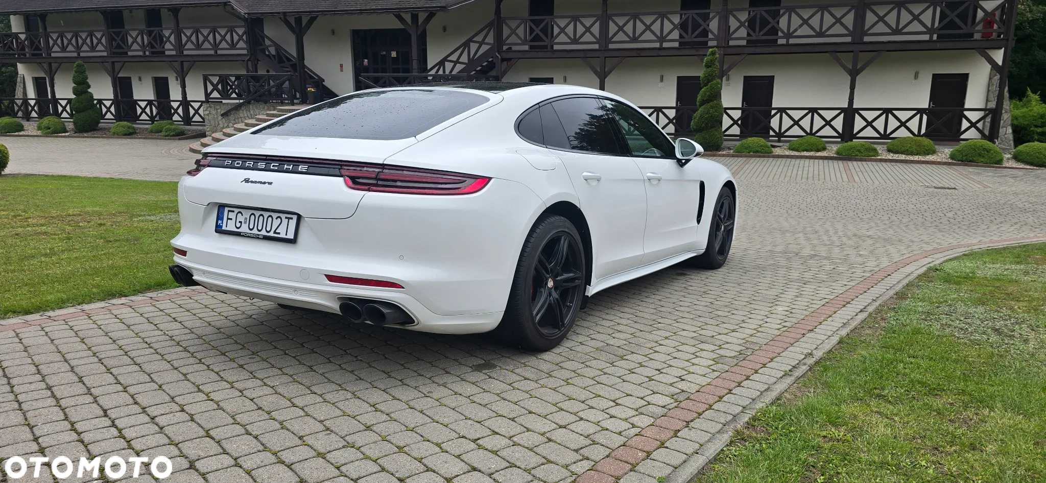 Porsche Panamera Standard - 8