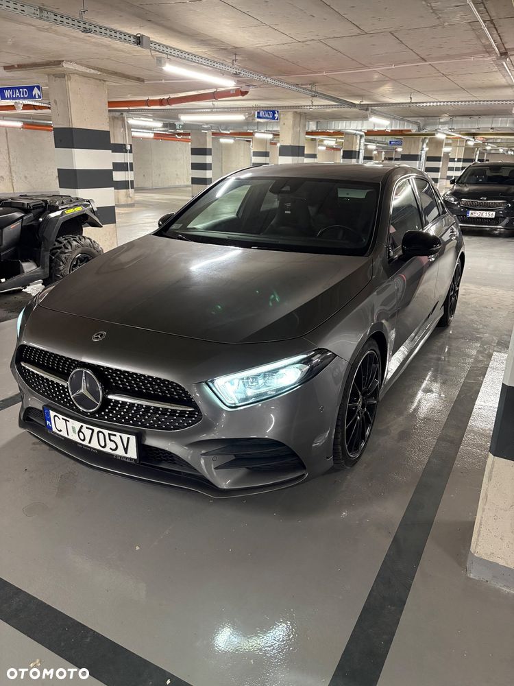 Mercedes-Benz Klasa A 220 4-Matic AMG Line 7G-DCT - 2