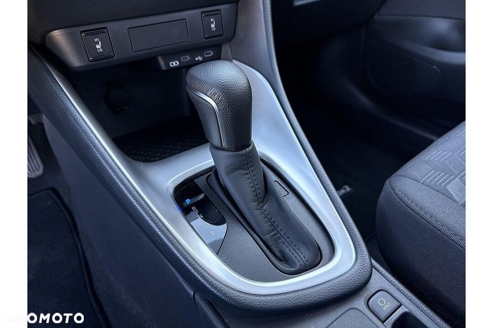 Mazda 2 - 10