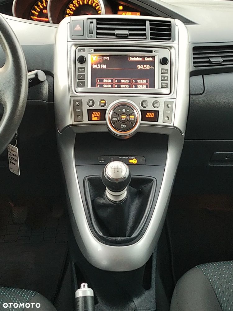Toyota Verso - 19