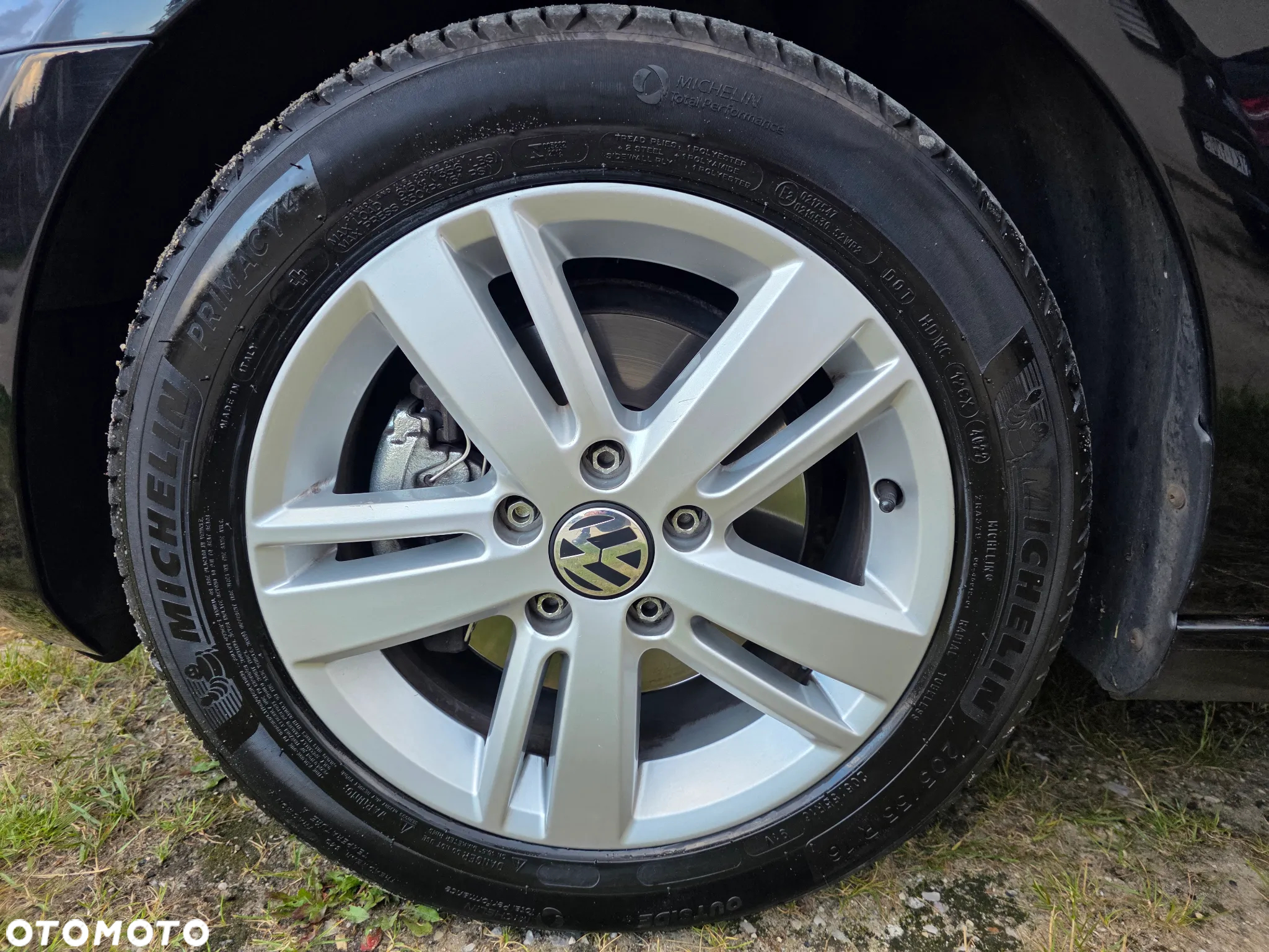 Volkswagen Golf 2.0 TDI DPF MATCH - 29