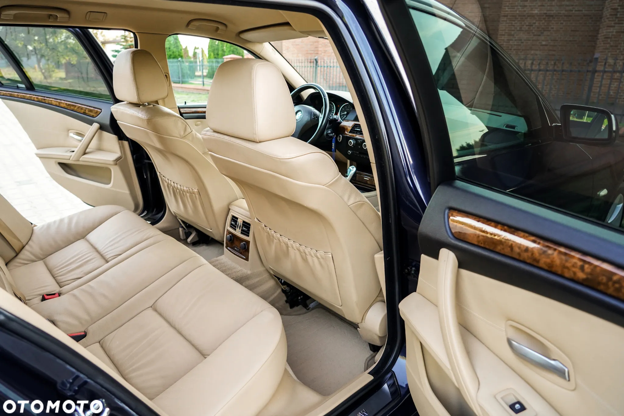 BMW Seria 5 - 24