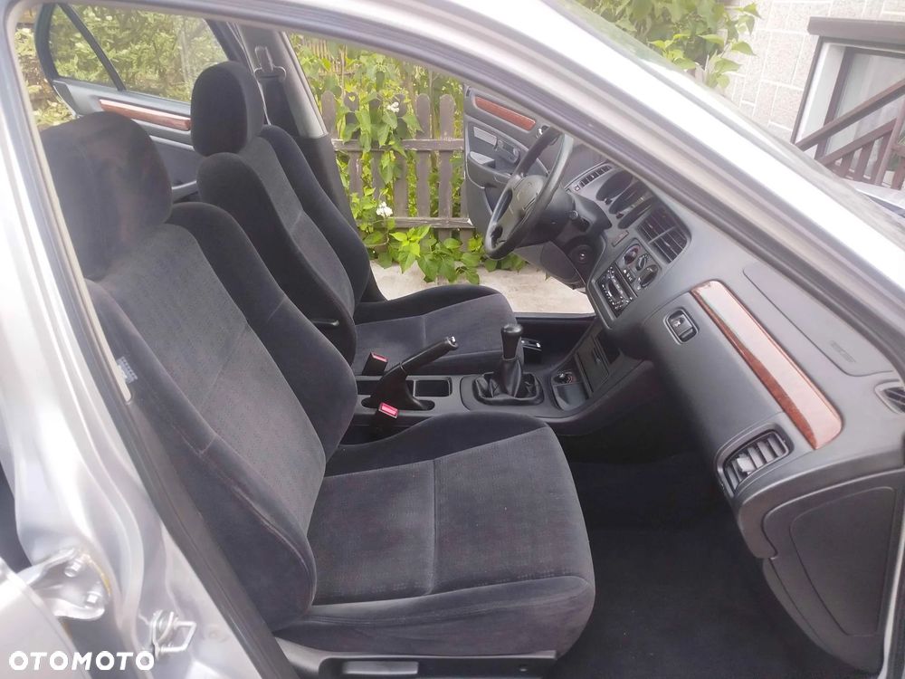 Honda Accord - 9