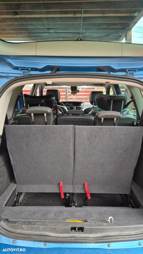 Renault Grand Scenic 1.5dCi Privilege - 12