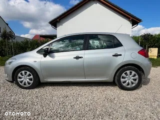 Toyota Auris 1.4 D-4D Terra - 4