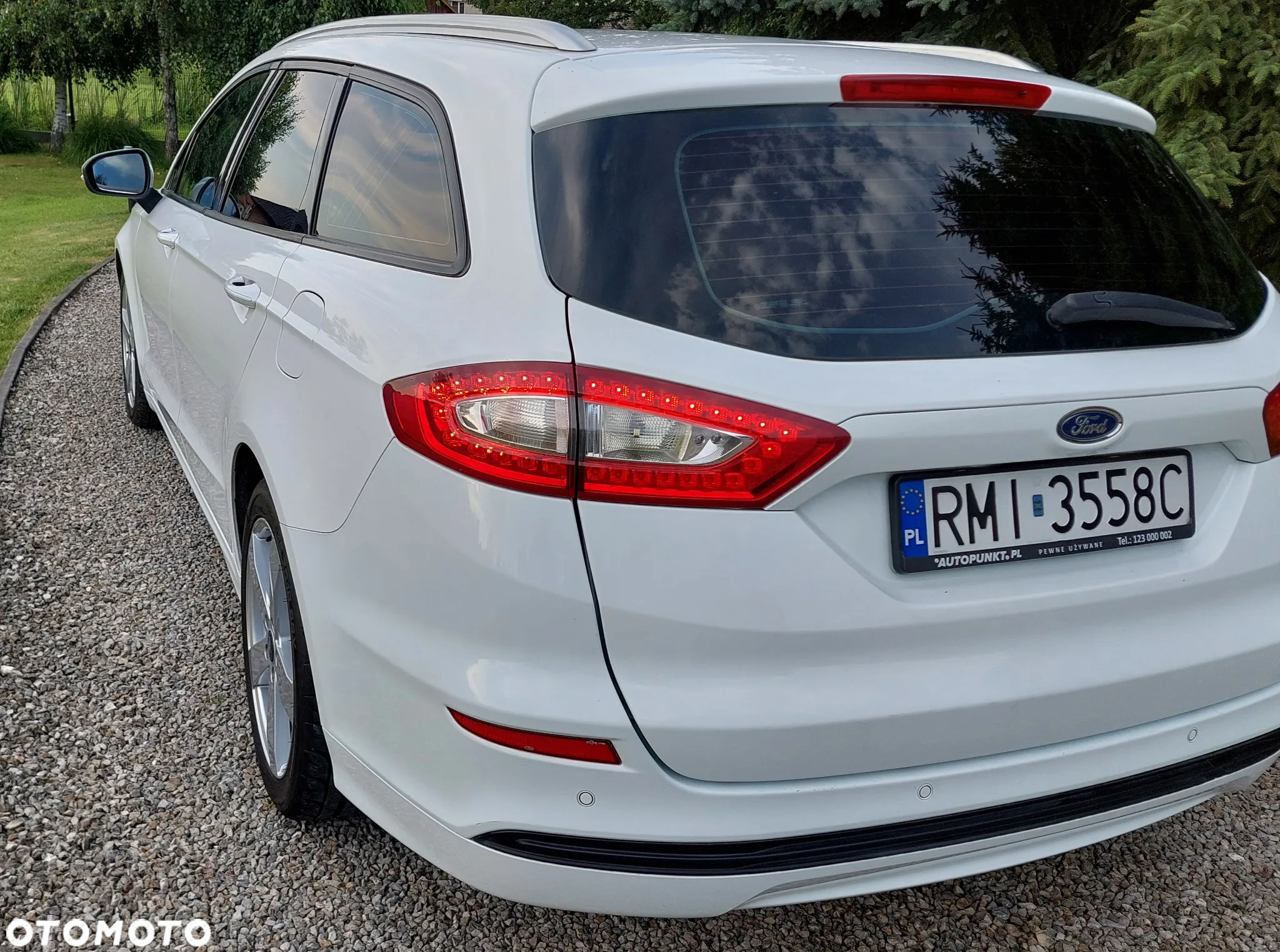 Ford Mondeo 2.0 TDCi Ambiente Plus - 16