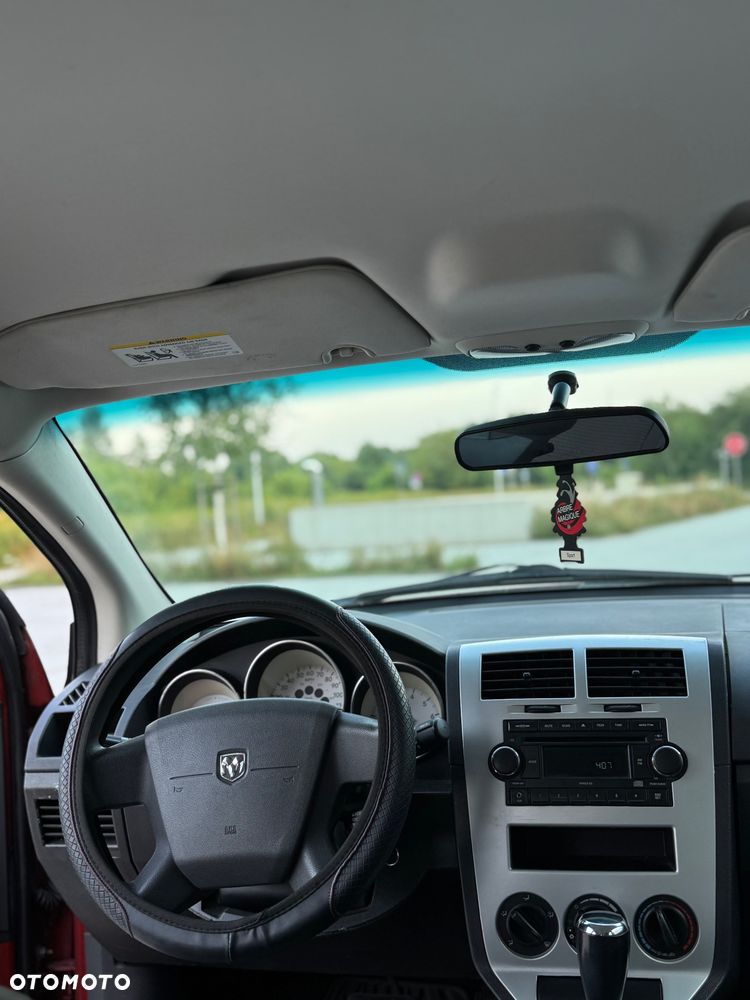 Dodge Caliber - 5