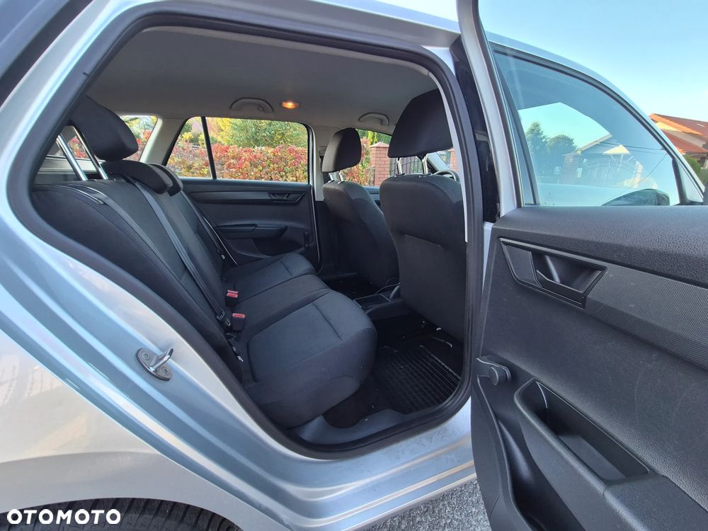 Skoda Fabia - 24