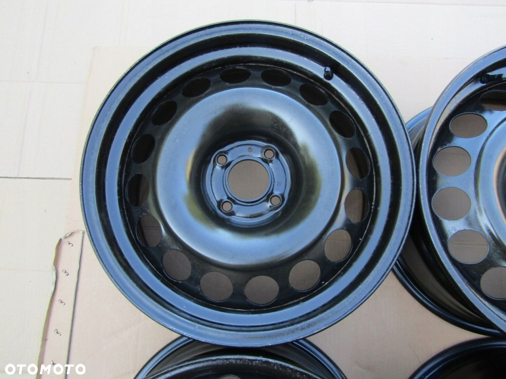 4x Felgi 17 Peugeot 3008 5008 Citroen C5 DS3 DS4 DS5 / 4x108 ET29 / 5401.W1 - 8