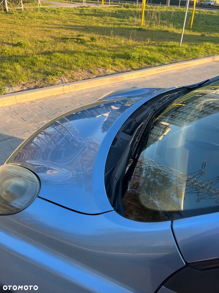 Nissan Micra - 10