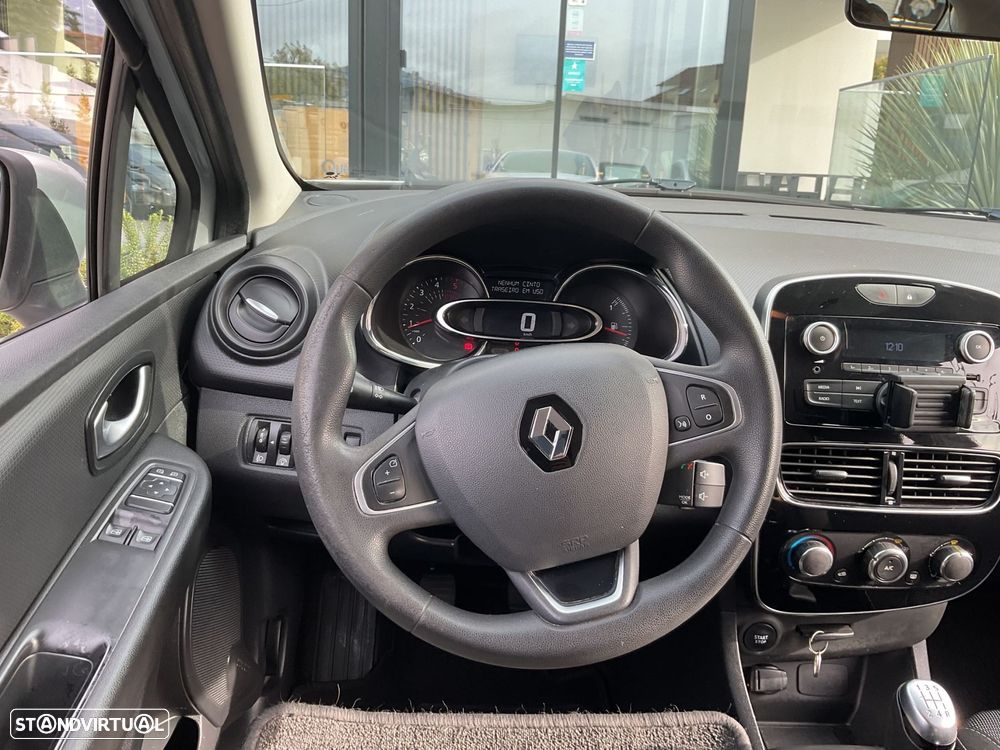 Renault Clio 1.5 dCi Zen - 32