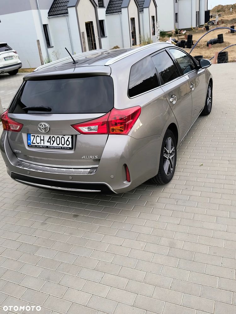 Toyota Auris 1.6 Valvematic Edition - 5