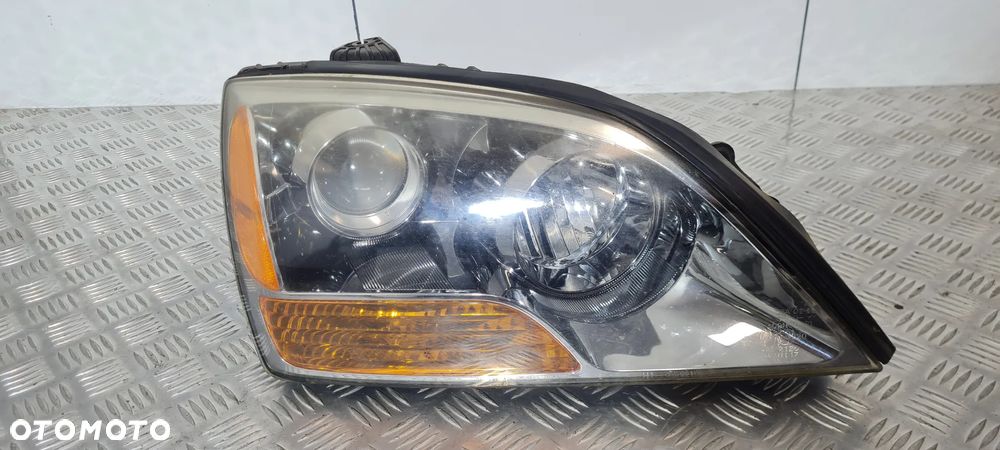 Kia Sorento I Lampa Przód USA - 8