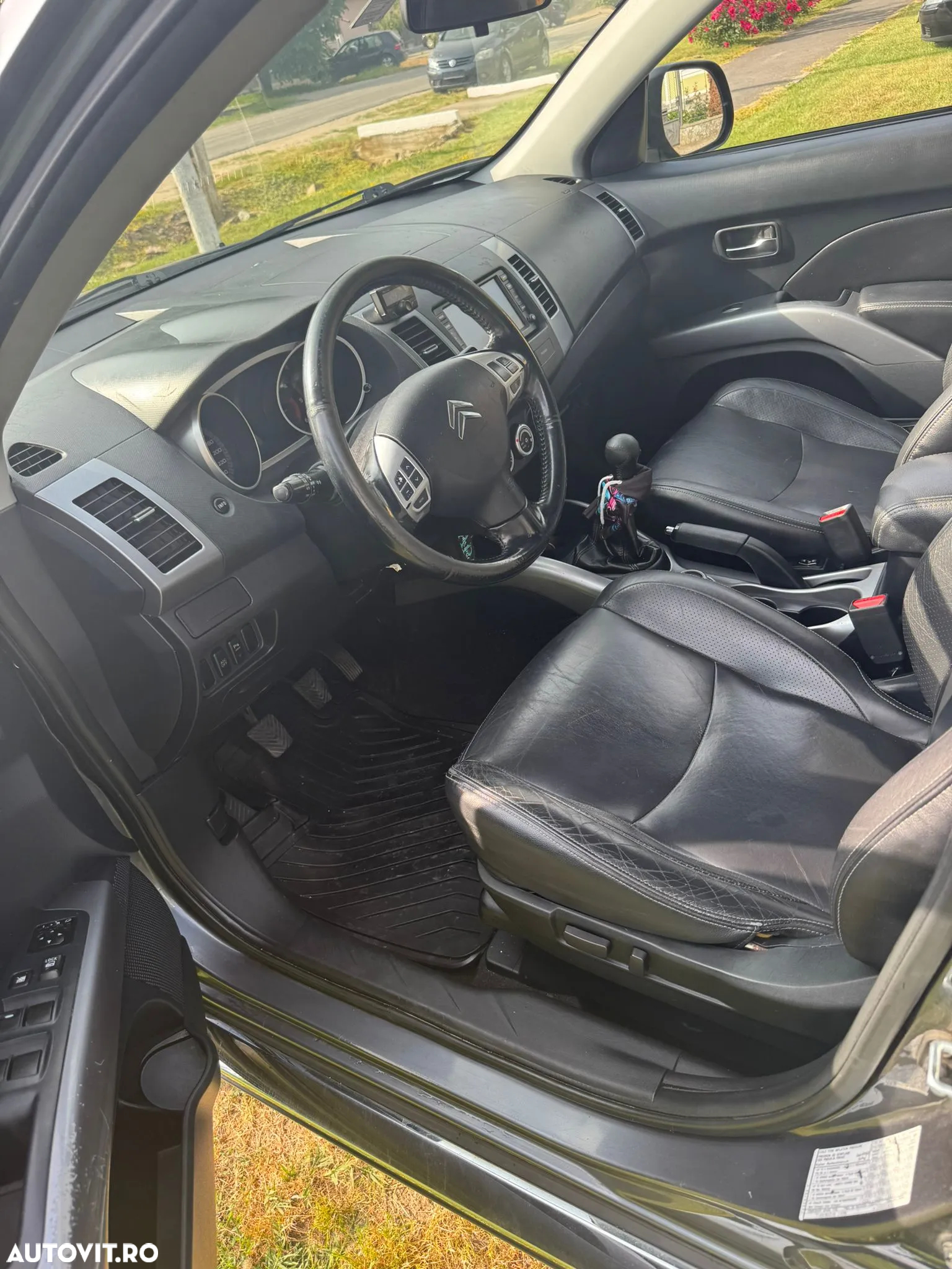 Citroën C-Crosser 2.2 HDI Confort - 8
