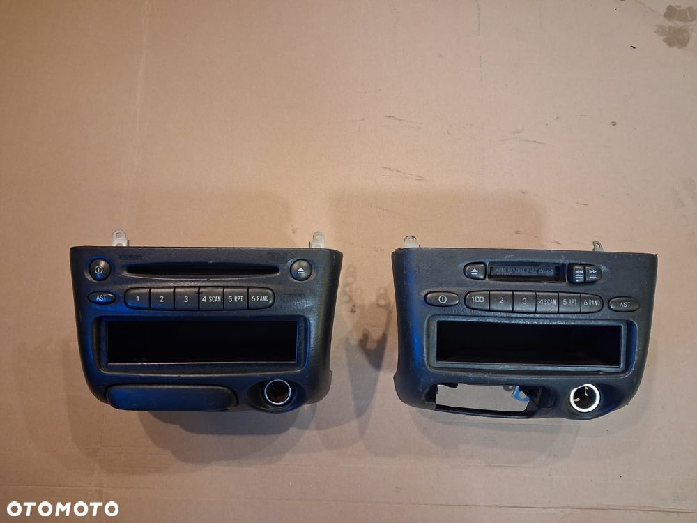 Radio CD panel TOYOTA YARIS I  86120-0D021     86120-52260 - 1