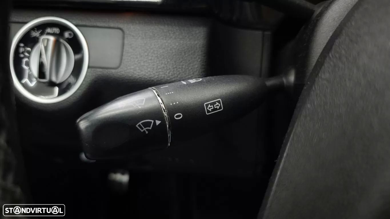 Mercedes-Benz E 220 - 28