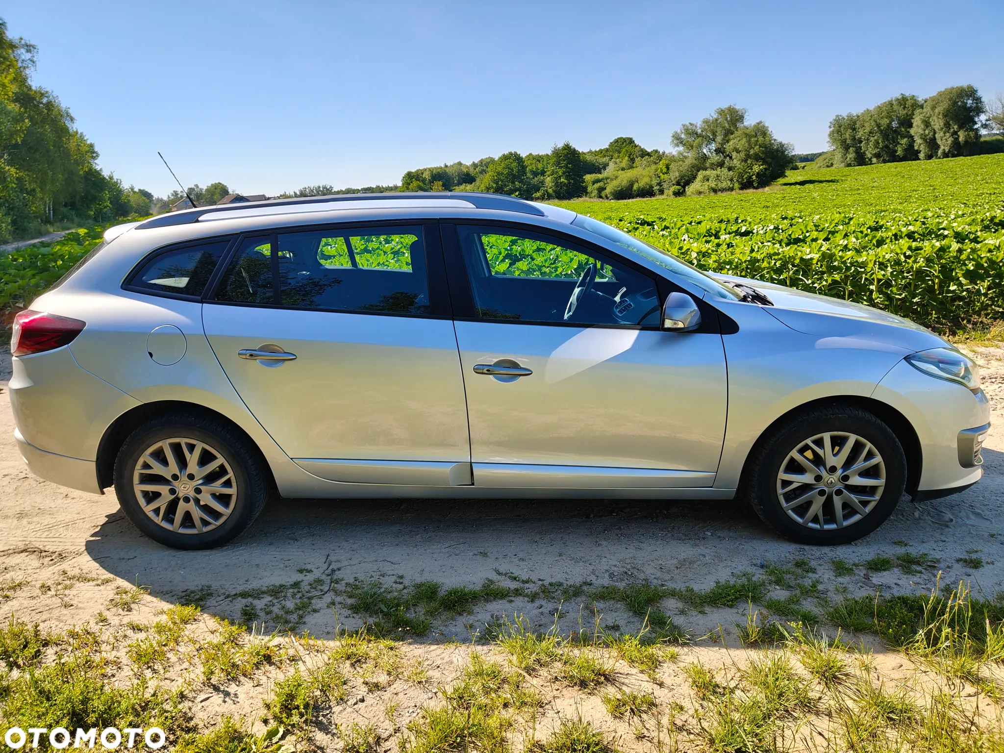Renault Megane Grandtour ENERGY TCe 115 Start & Stopp LIMITED - 23
