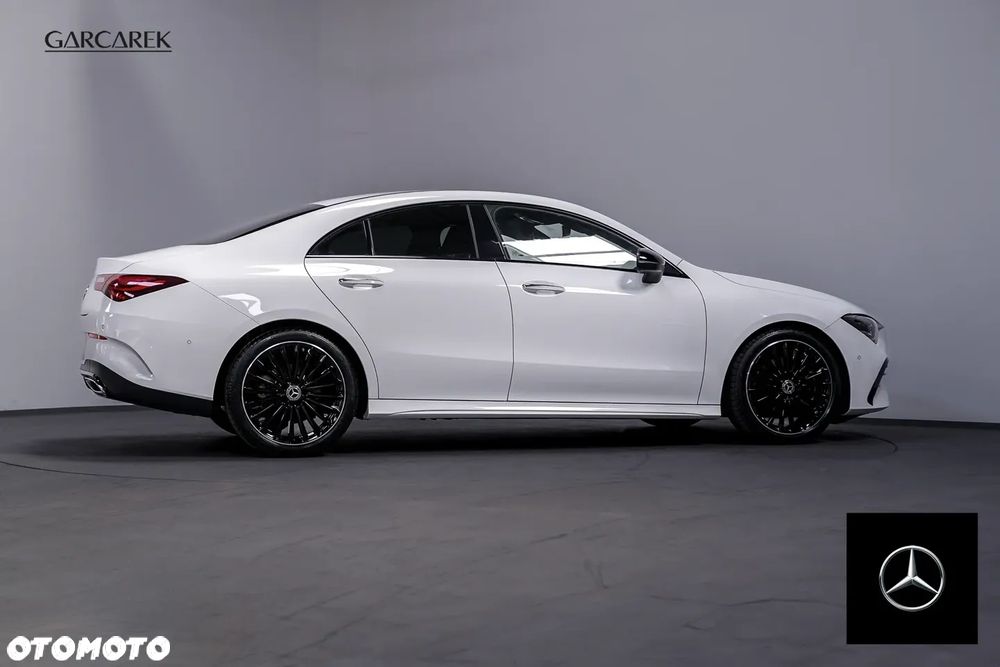 Mercedes-Benz CLA 200 d AMG Line 8G-DCT - 2