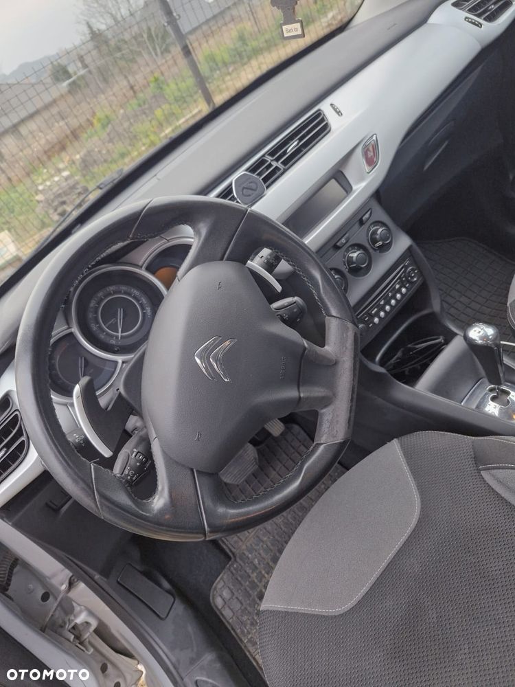 Citroën C3 e-HDi 70 EGS Selection - 16