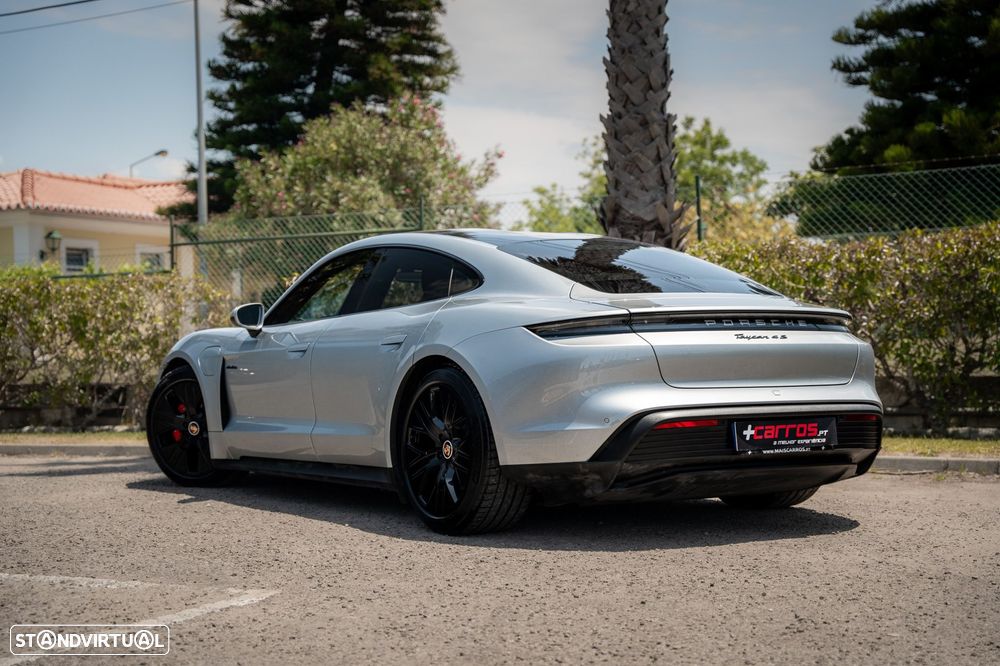 Porsche Taycan 4S - 6