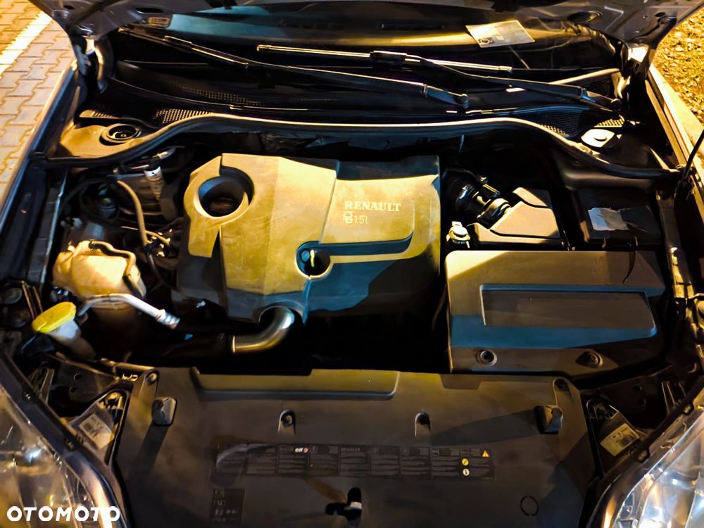 Renault Laguna dCi 110 FAP Limited - 25