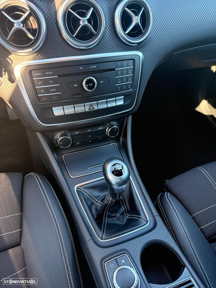 Mercedes-Benz A 180 d Urban - 15