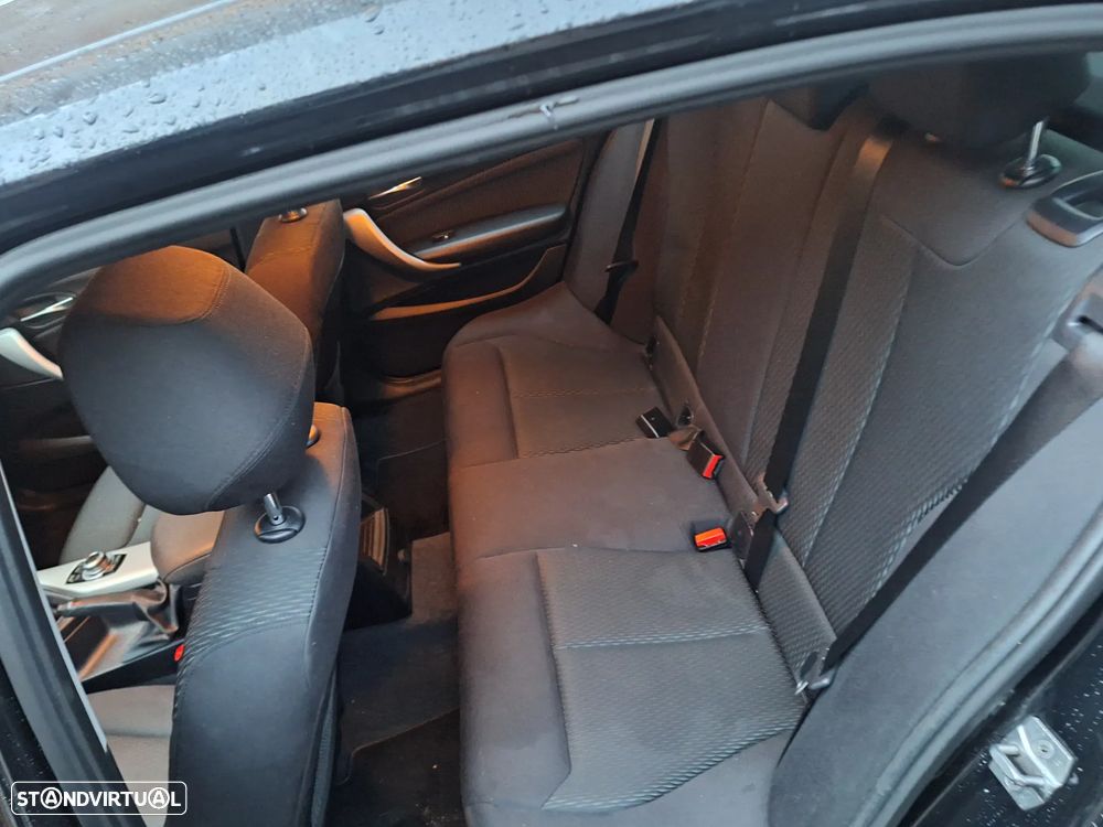 BMW 116 d EfficientDynamics Edition - 6