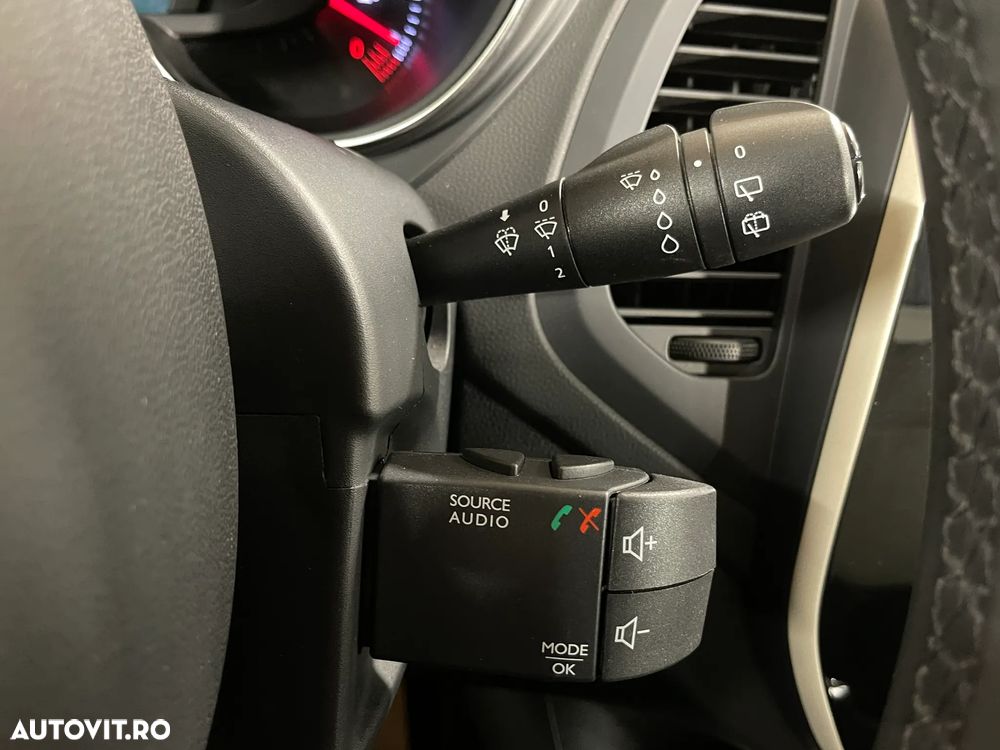 Renault Captur dCi Zen - 21