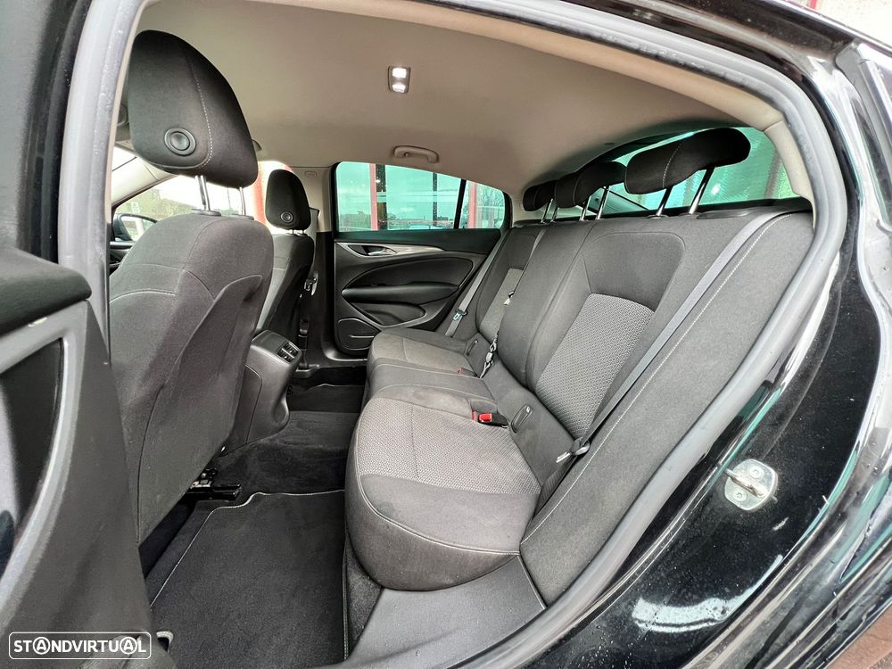 Opel Insignia Grand Sport - 9