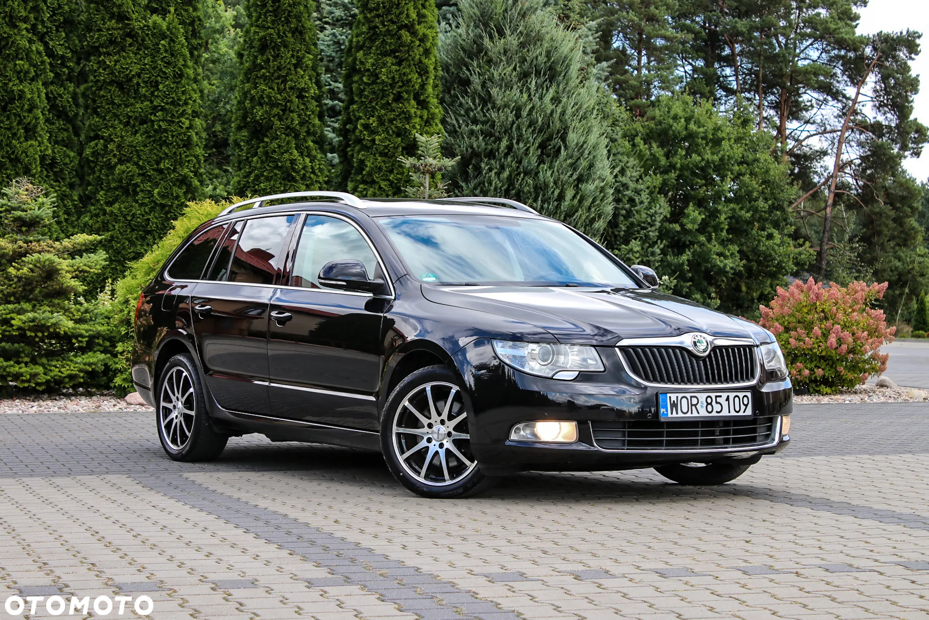 Skoda Superb 2.0 TDI DSG Exclusive - 8