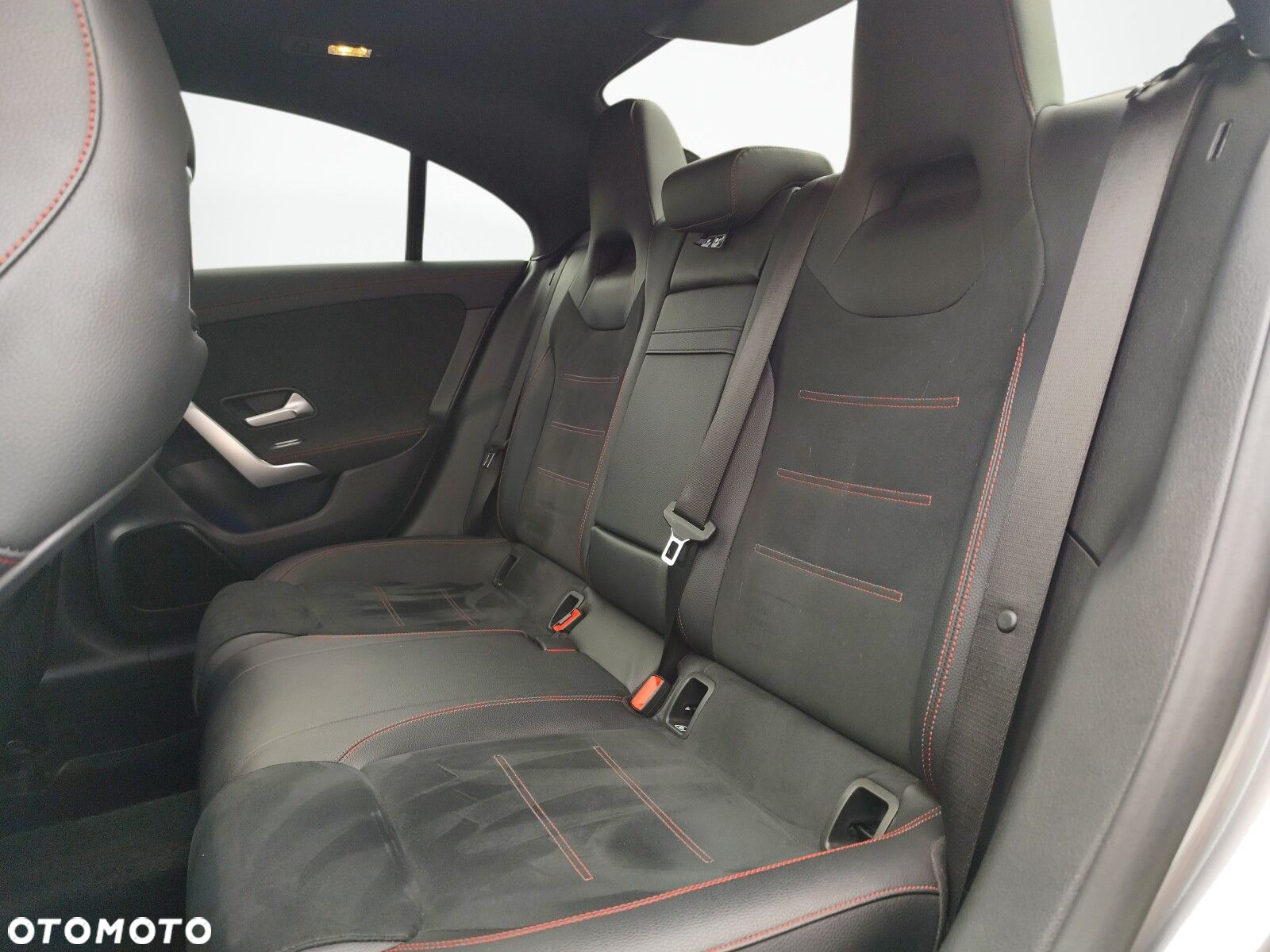 Mercedes-Benz CLA - 14