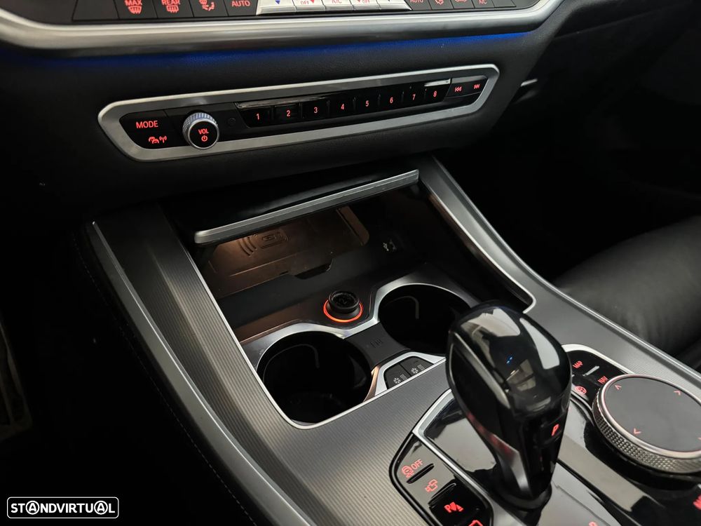 BMW X5 45 e xDrive Pack M - 20