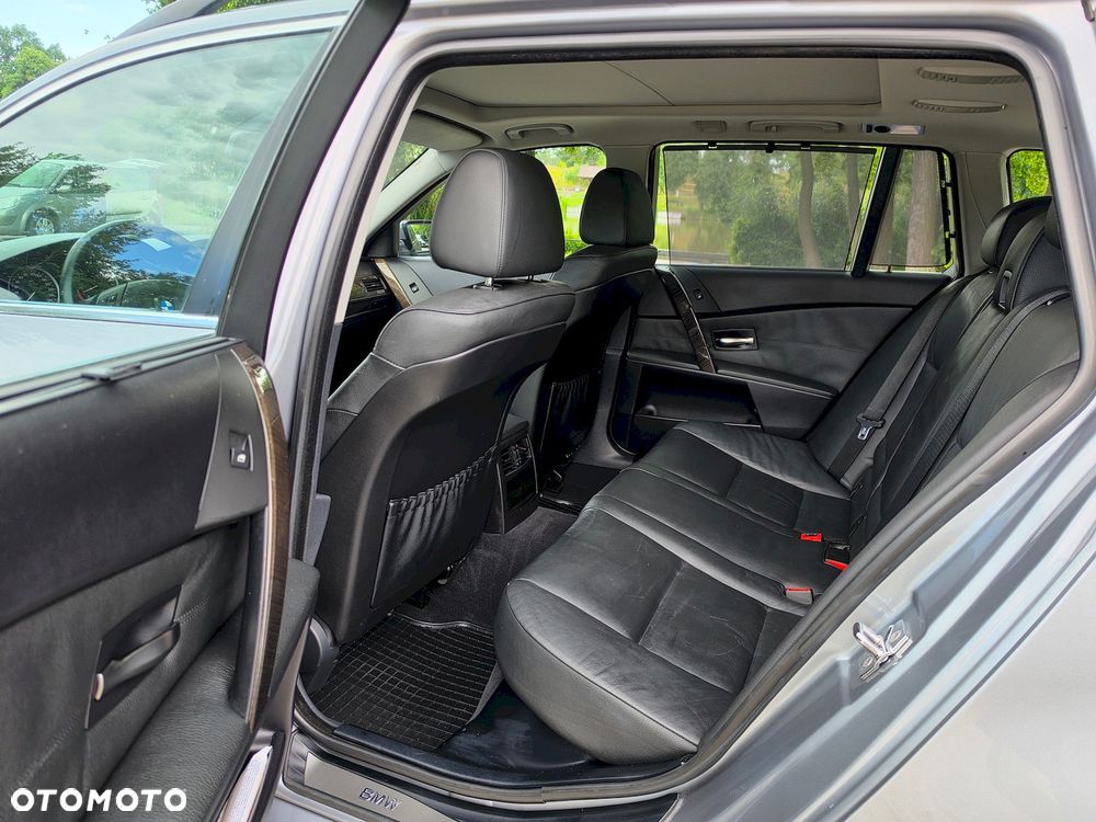 BMW Seria 5 - 30