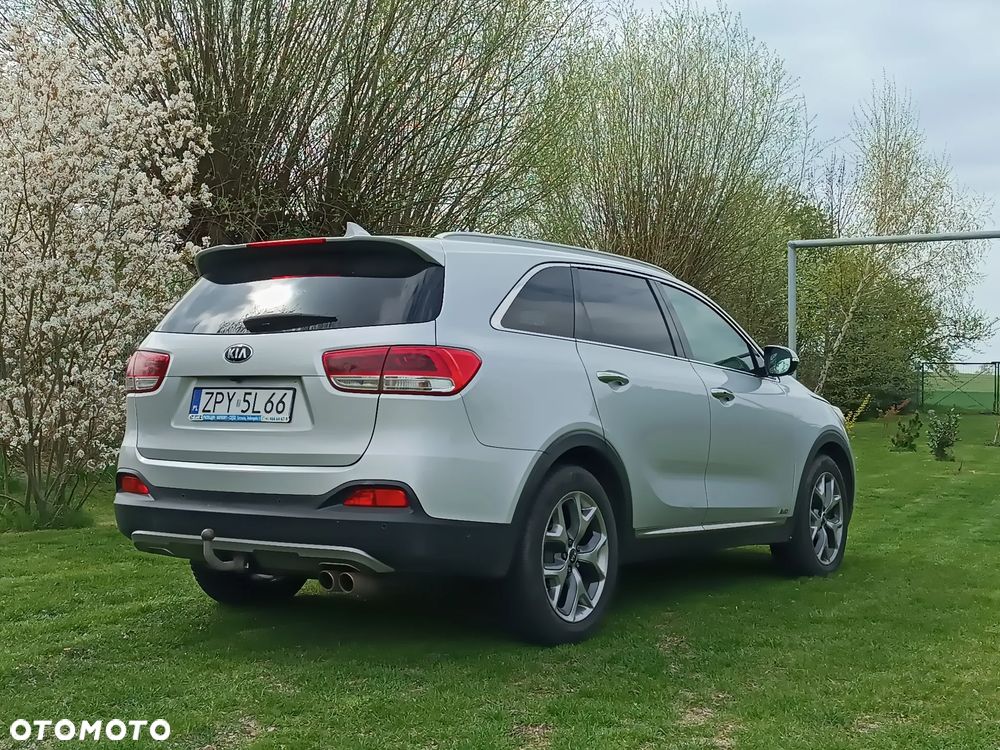 Kia Sorento 2.2 CRDi AWD Platinum Edition - 3