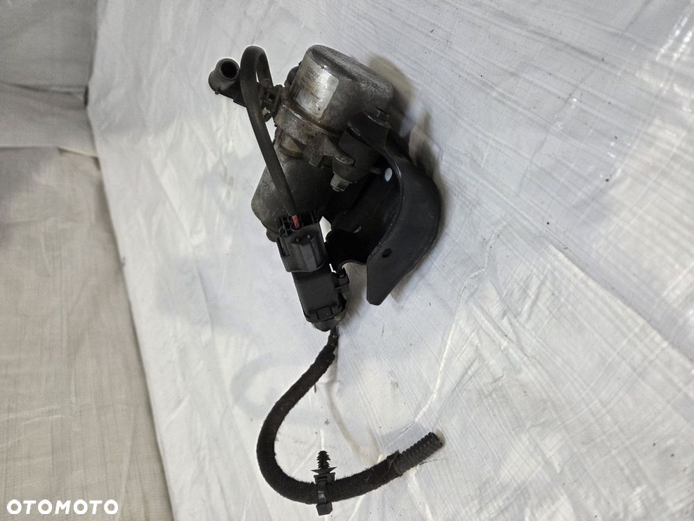 OPEL ASTRA IV J 1.4 TURBO POMPA VACUM WAKUM 13343961 - 7