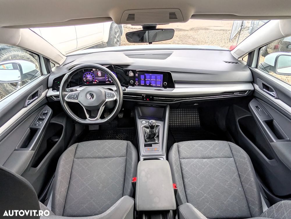 Volkswagen Golf 1.5 TSI ACT Style - 22