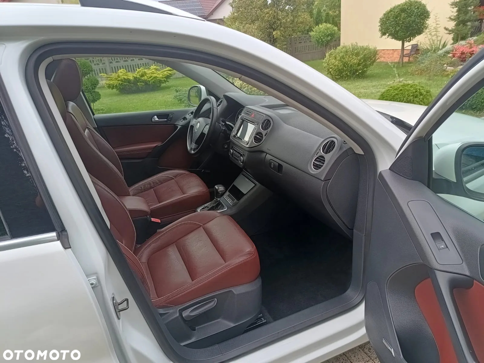 Volkswagen Tiguan 2.0 TDI 4Mot Perfectline R-Style DSG - 12