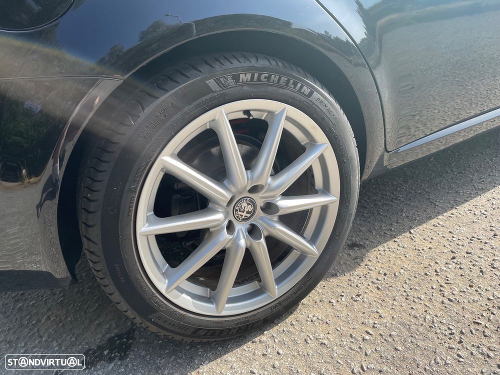 Alfa Romeo 159 Sportwagon 1.9 JTDm 8V - 5