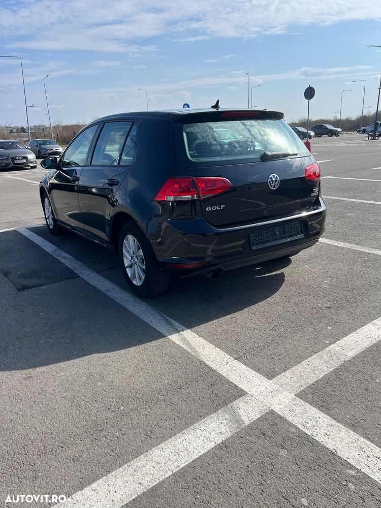 Volkswagen Golf 1.2 TSI BlueMotion Technology DSG Comfortline - 2