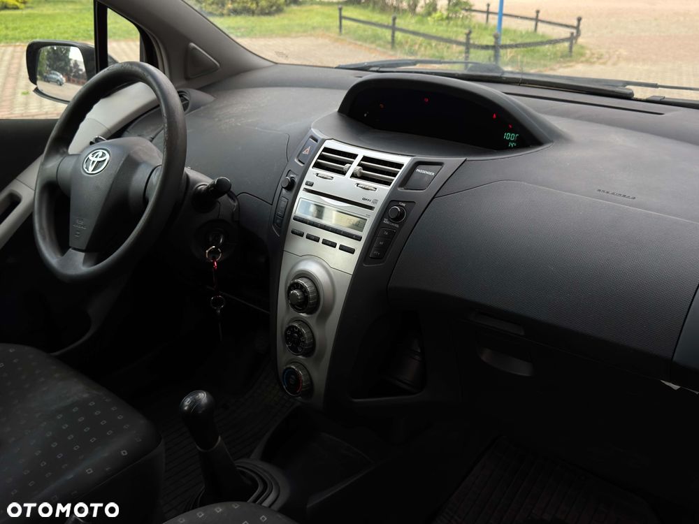 Toyota Yaris 1.3 Luna - 6