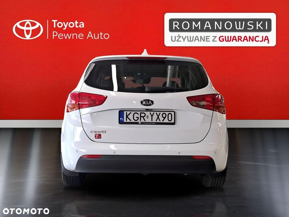 Kia Ceed - 9