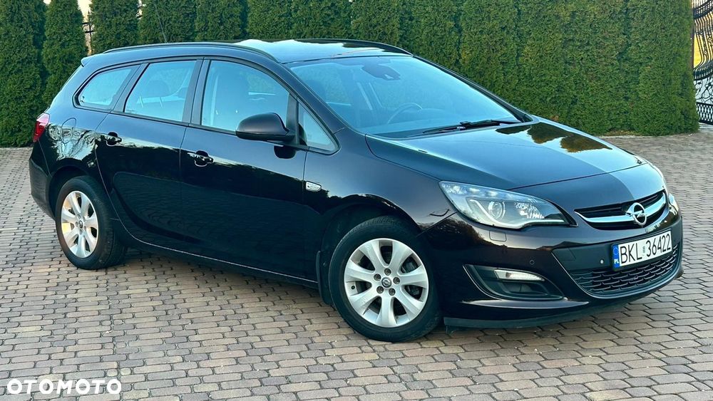 Opel Astra IV 1.4 T Enjoy - 2