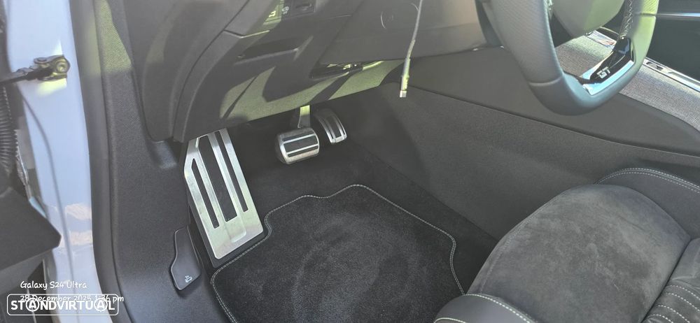 Peugeot 5008 1.2 Hybrid GT e-DCS6 - 36