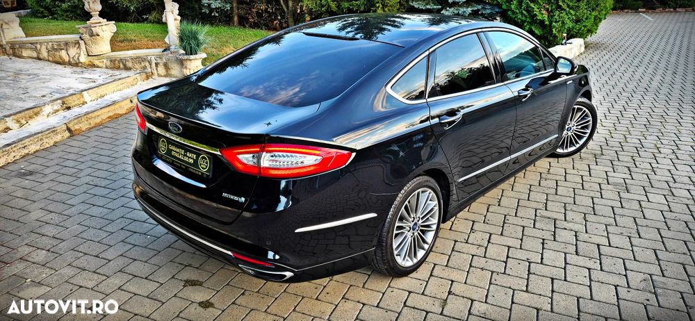 Ford Mondeo 2.0 HEV Vignale - 27