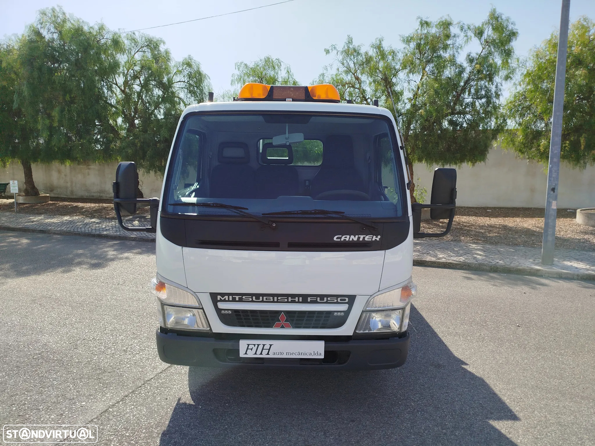 Mitsubishi Canter Fuso Grua - 8