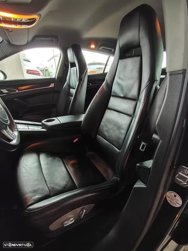 Porsche Panamera Platinum Edition - 17