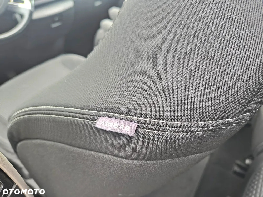 Citroën C4 Picasso 1.6 HDi FAP EGS6 Tendance - 21